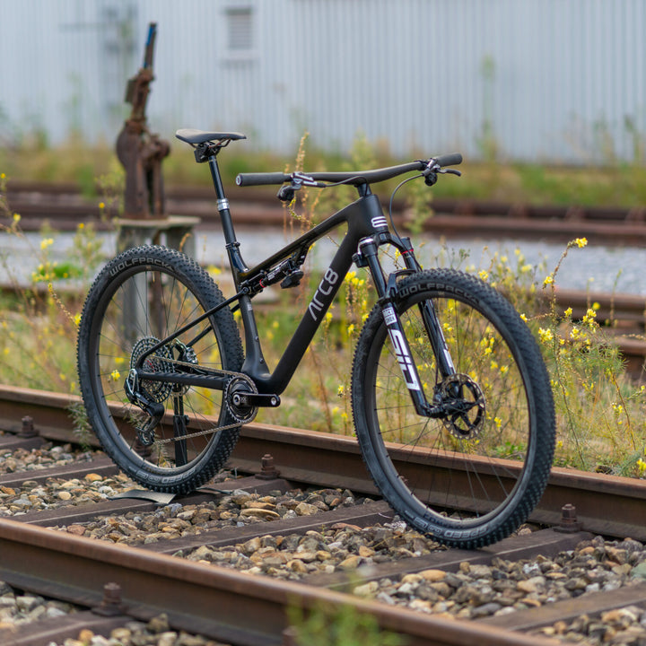 ARC8 Evolve Frameset